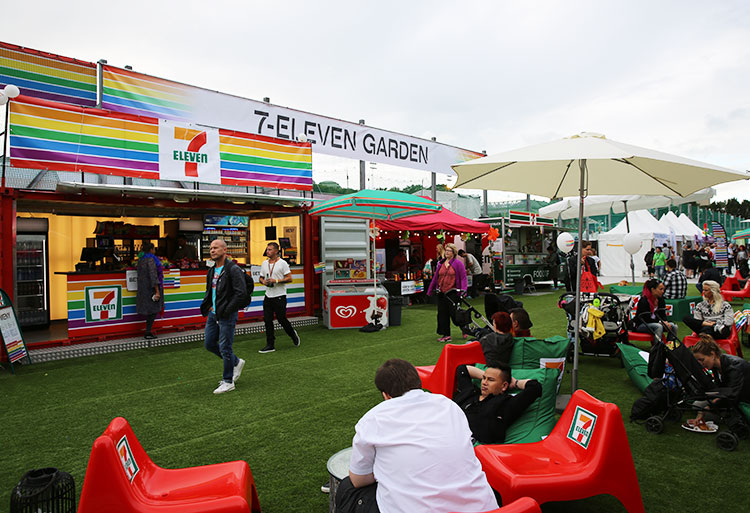 7-Eleven på Stockholm Pride 2015