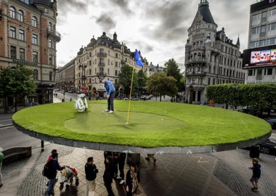 Konstgräs golf Henrik Stenson på Stureplan