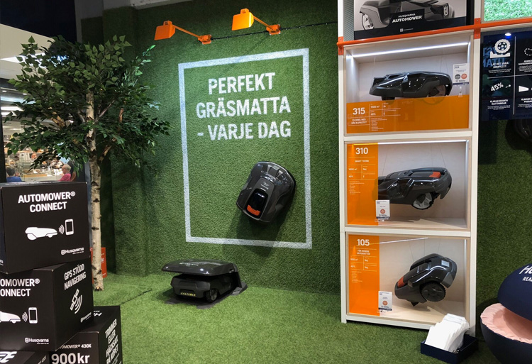 Husqvarnas popup store i Täby Centrum